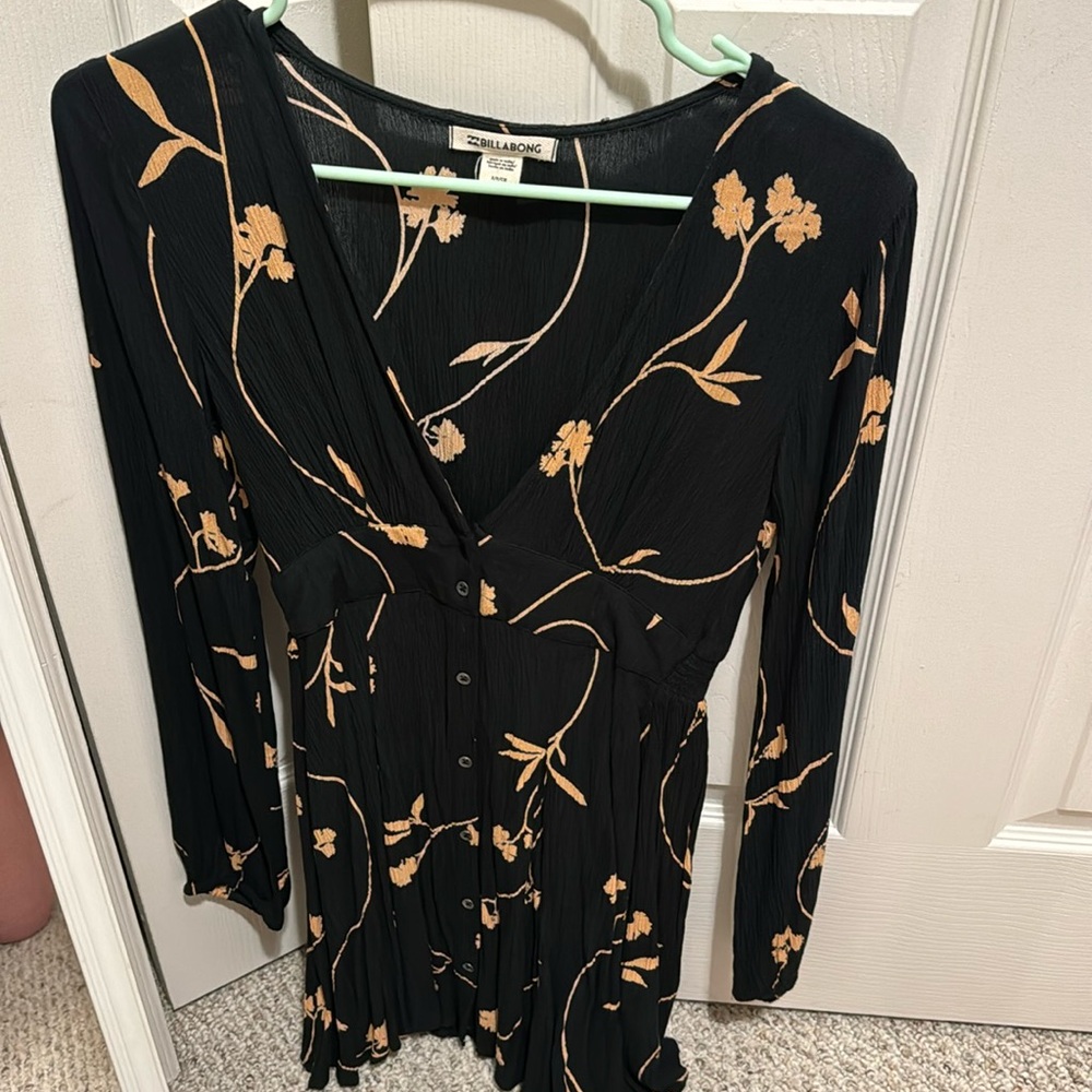 Billabong Long Sleeve Floral Dress